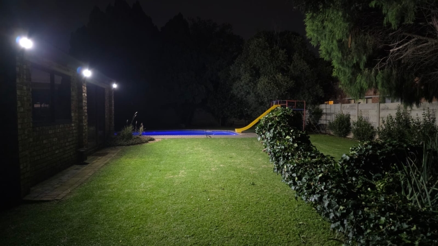 3 Bedroom Property for Sale in La Hoff North West